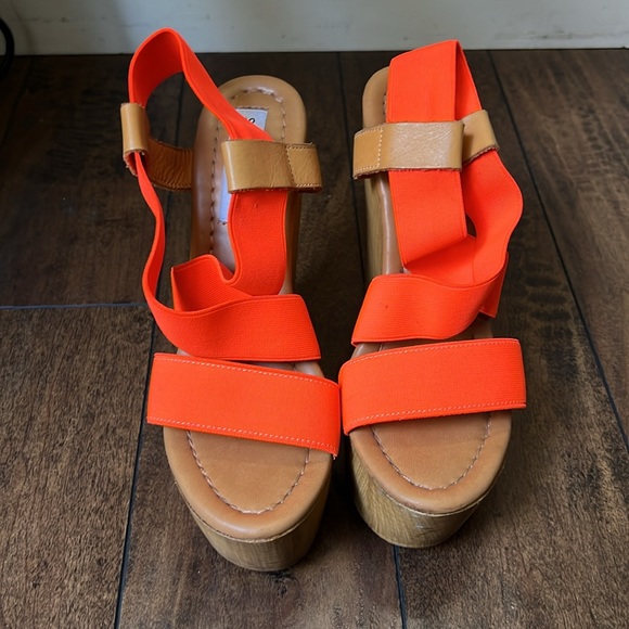 Steve Madden Wedges - Picture 3 of 4